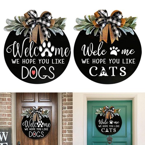 Welcome wreath sign - wreath, front